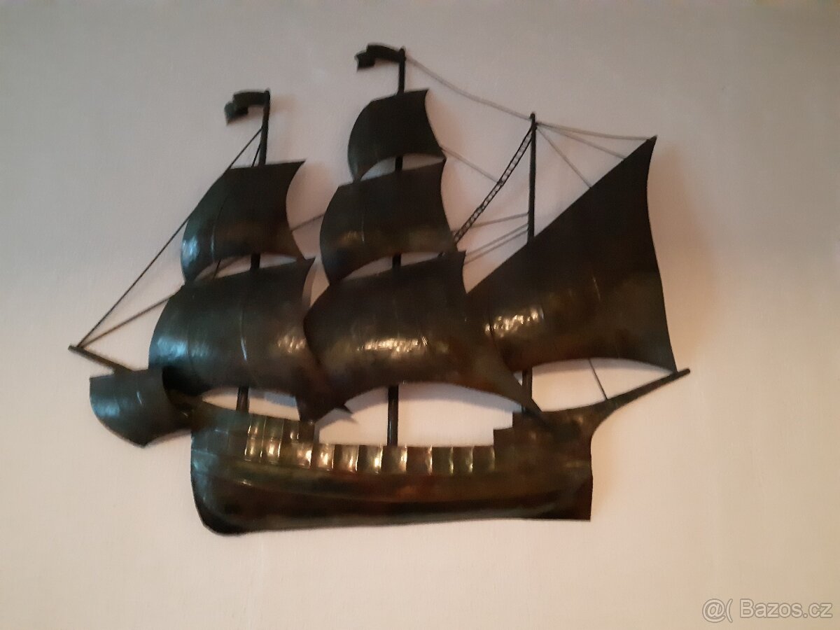 Ručně kovaná loď