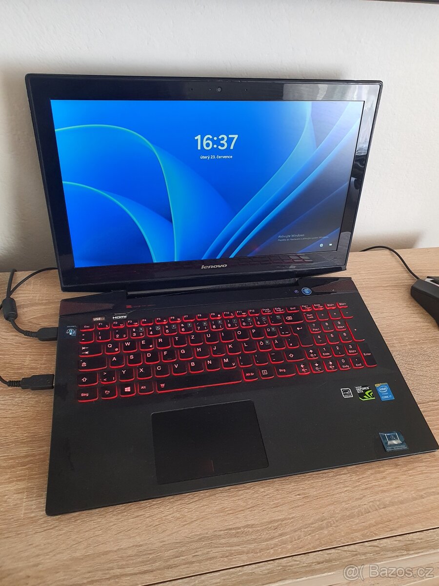 Lenovo y50-70   i7 ,