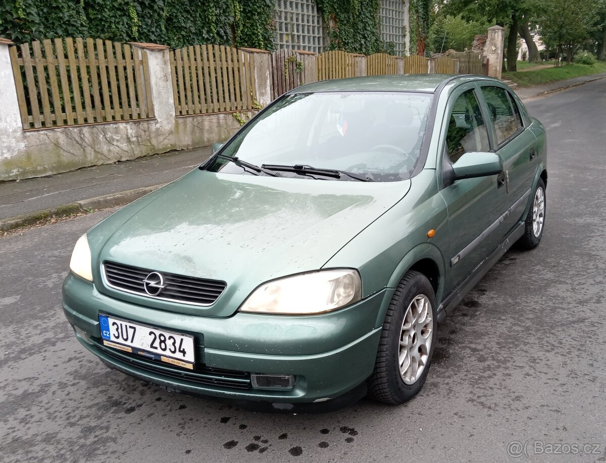 Opel Astra. G.