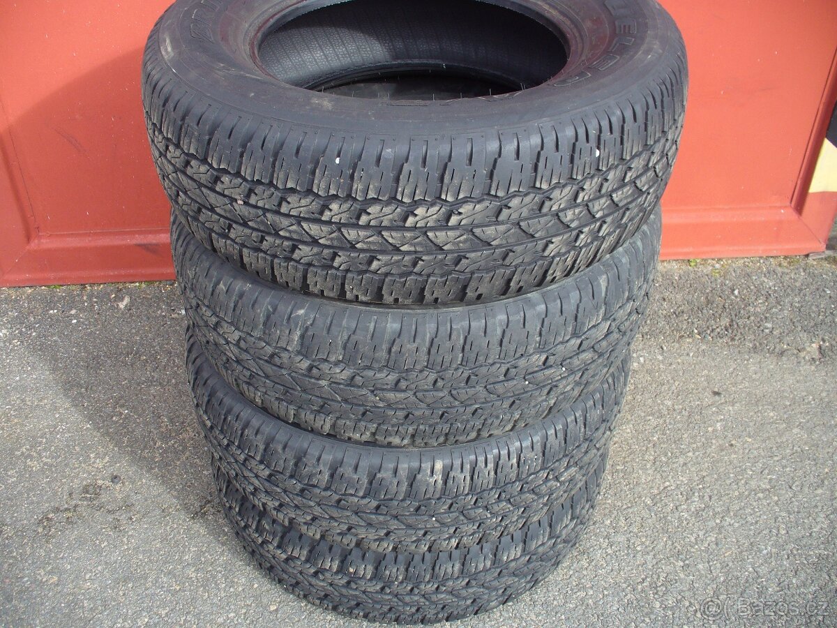 Pneu Bridgestone 265/65R17 112S