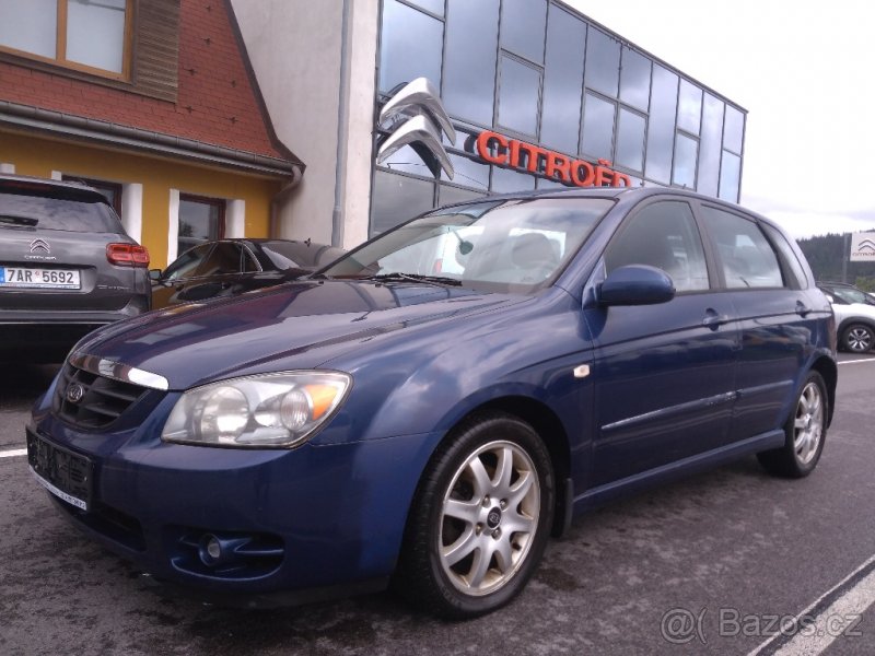 $$$ KIA CERATO SPACEBACK  2,0CRDI,06/2004