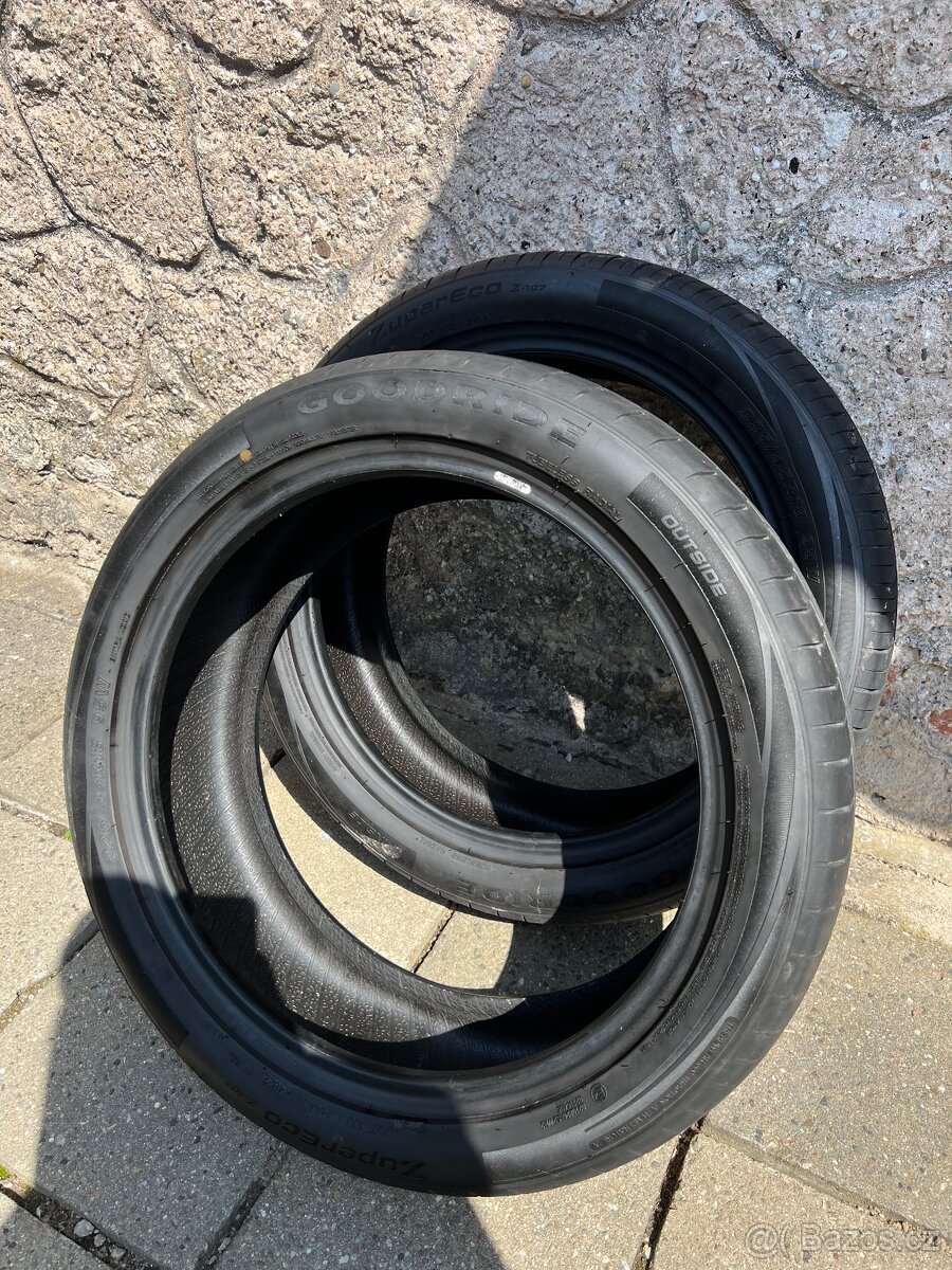 Letní pneu Goodride 225/45 R18