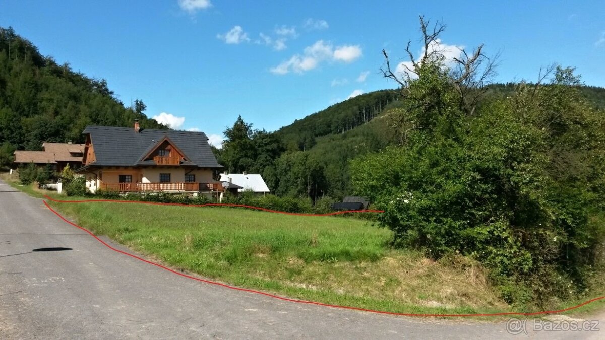 Parcela Putýrky. Oáza klidu. Rožnov pod Radhoštěm. 1980m2.