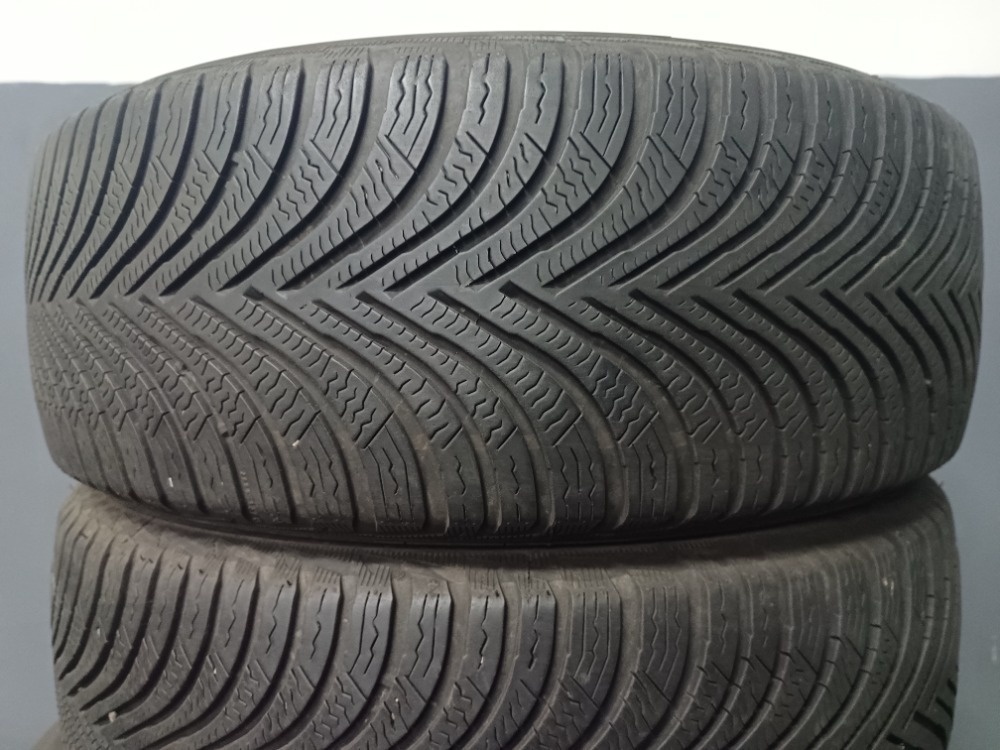 205/50 R17 MICHELIN (5017)