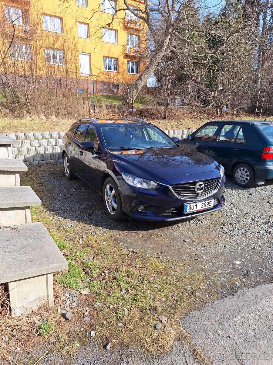 Mazda 6