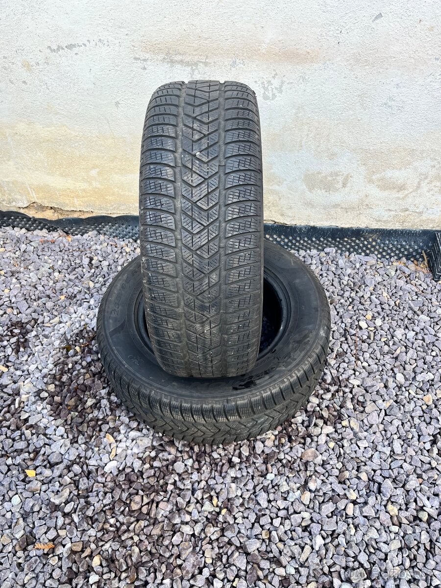 235/65 R17 Pirelli Continental zimní 2ks celoroční 2ks