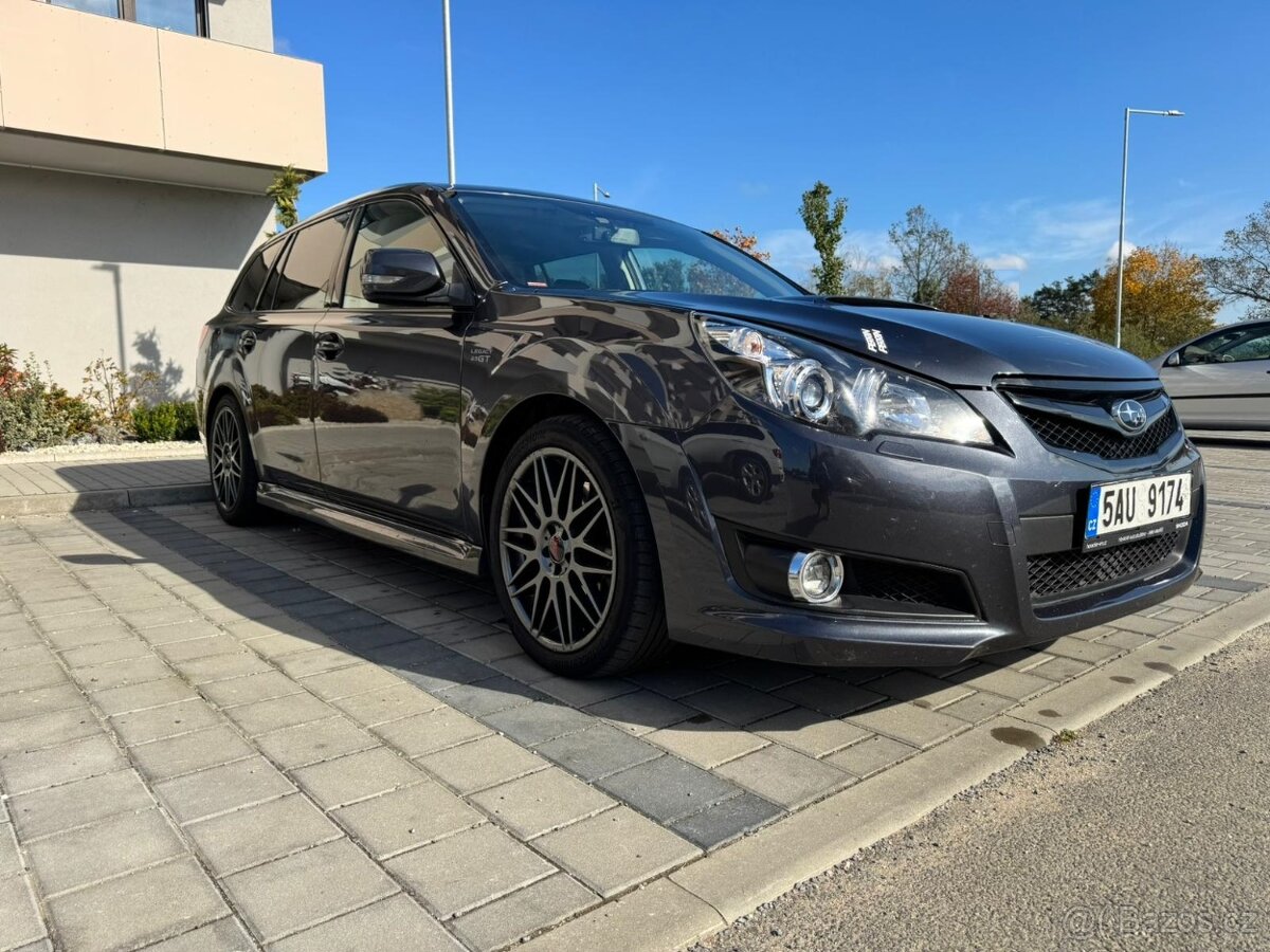 Subaru Legacy B4 2.5 GT 195kW STI doplňky, nová STK