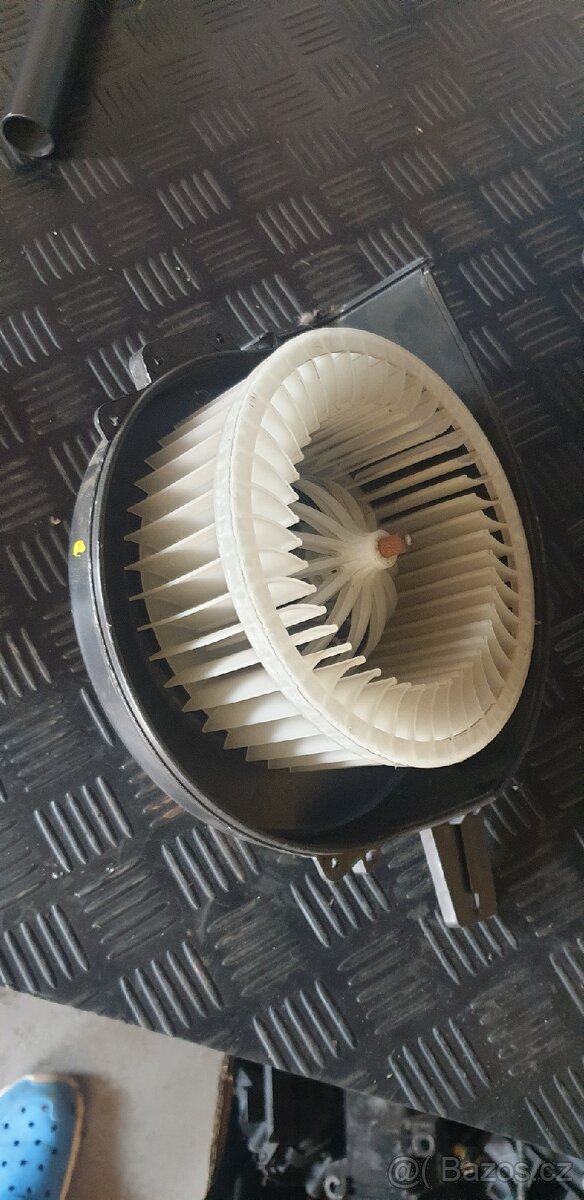 Ventilator topeni Fabia 2