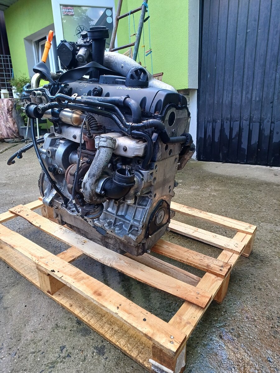 Motor 2,5 tdi 96kw TYP BNZ Transporter T5