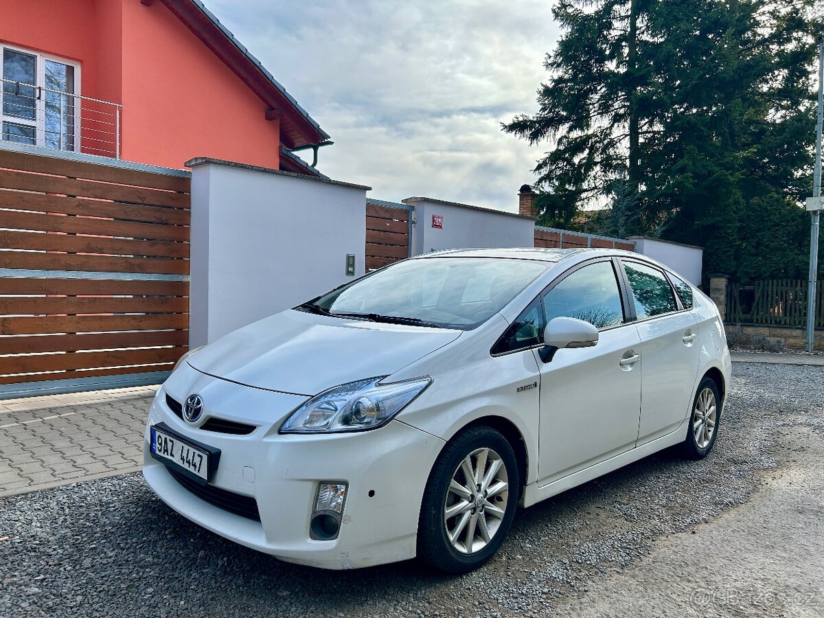 Toyota Prius Hybrid 1,8 73kw 2009 AUTOMAT