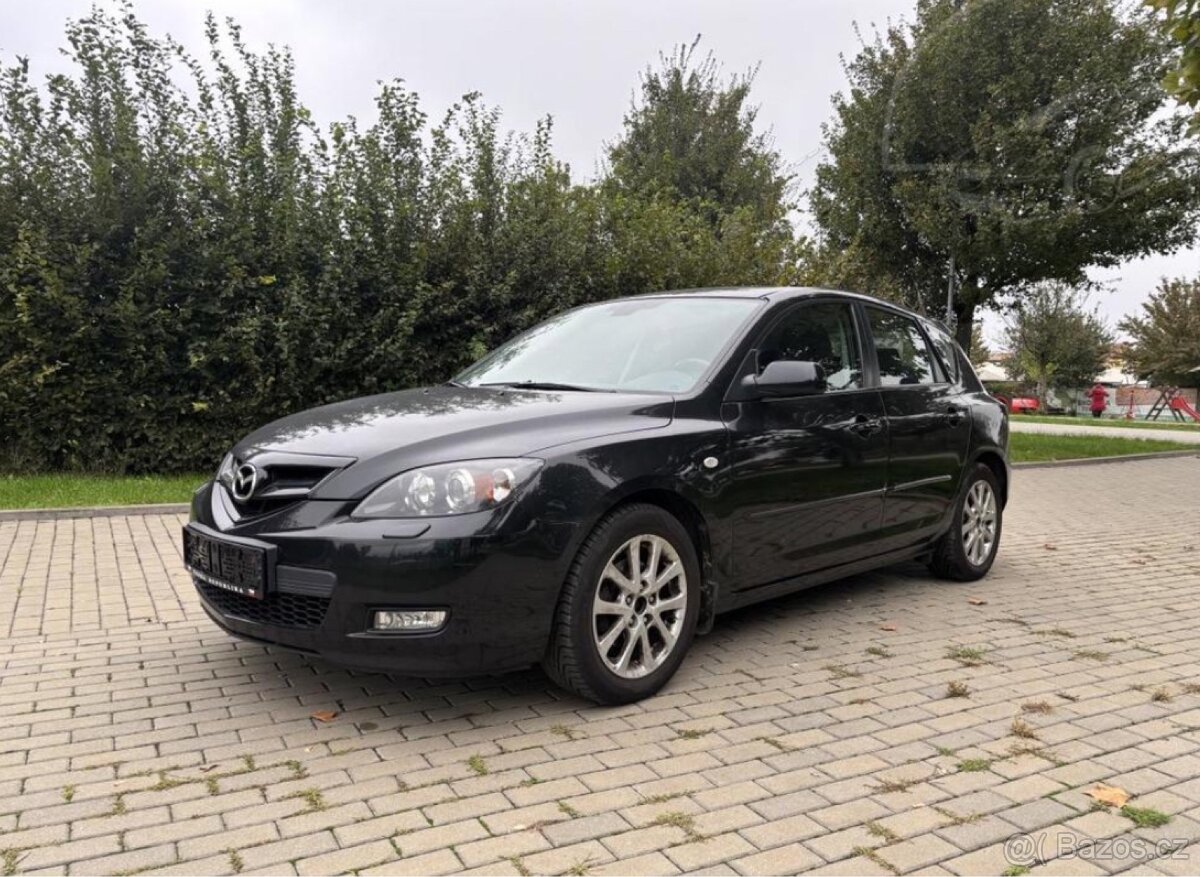 Mazda 3 1.6 Sport Active - benzín