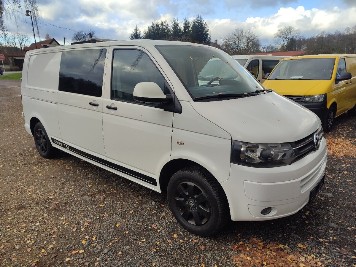 Volkswagen Transporter 2.0 TDi long tažné 5míst