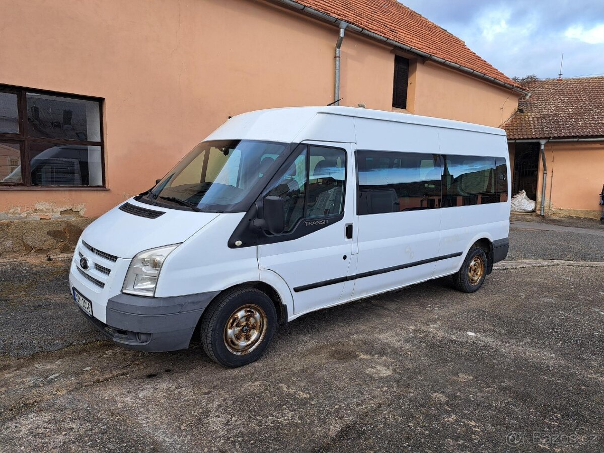 Ford Transit 300L, Maxi, 2.2 TDCI, 9 míst, 2 x topení