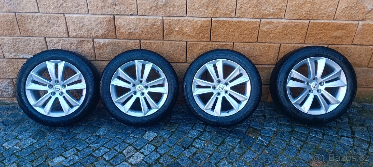 17" ALU kola originál Volvo V60,S60, zimní pneu 225/50 R17