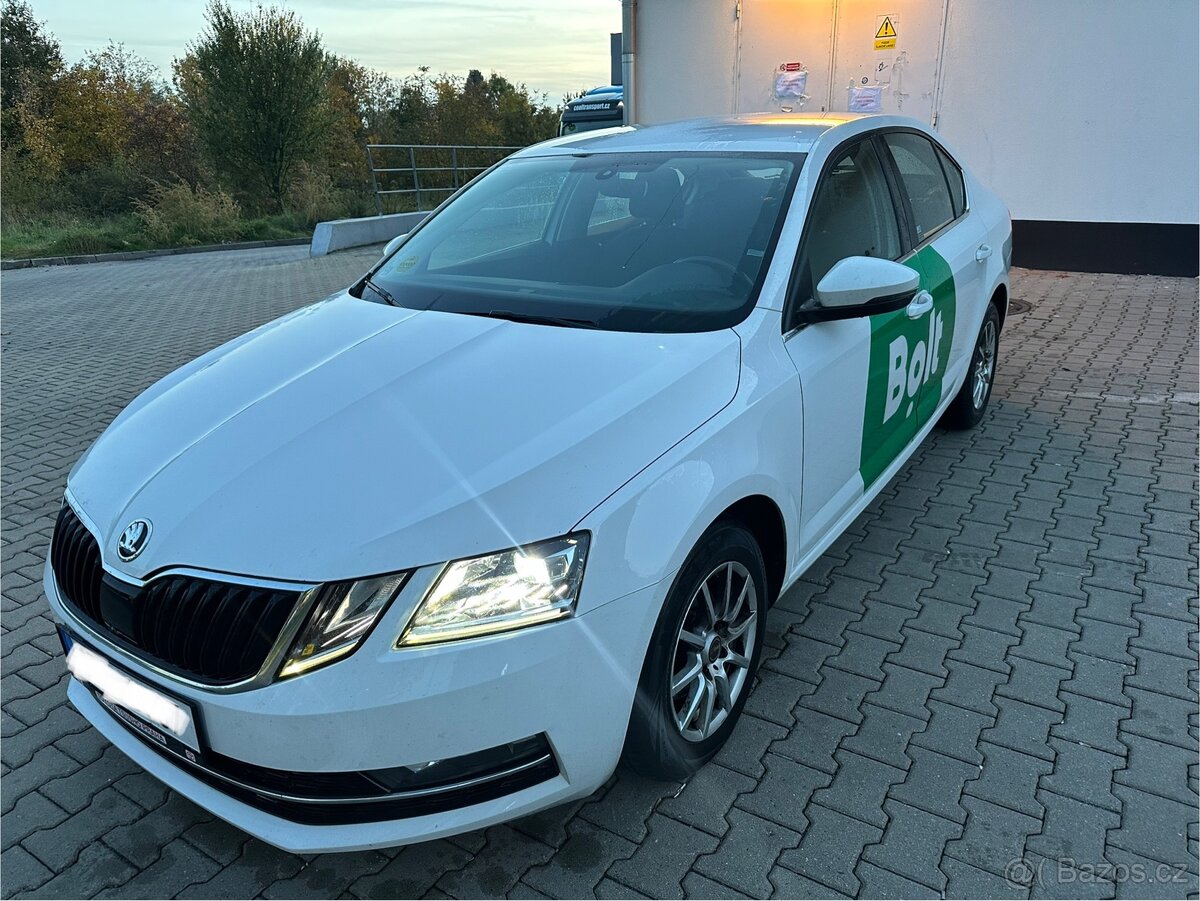 Prodam skoda octavia iii 1.6tdi 85kw dsg facelift rv 2018