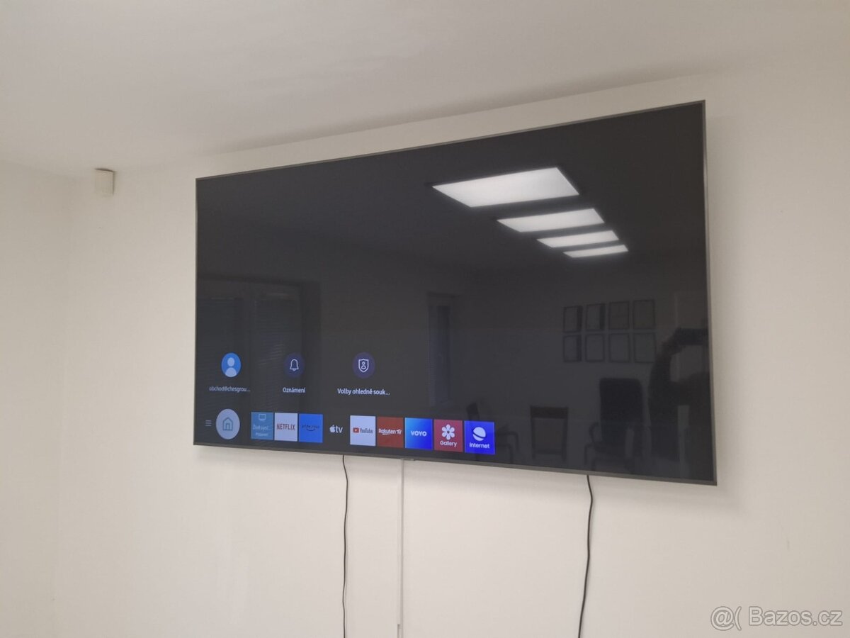 Televize Samsung 75"  UE75TU7172UXXH + držák na zeď