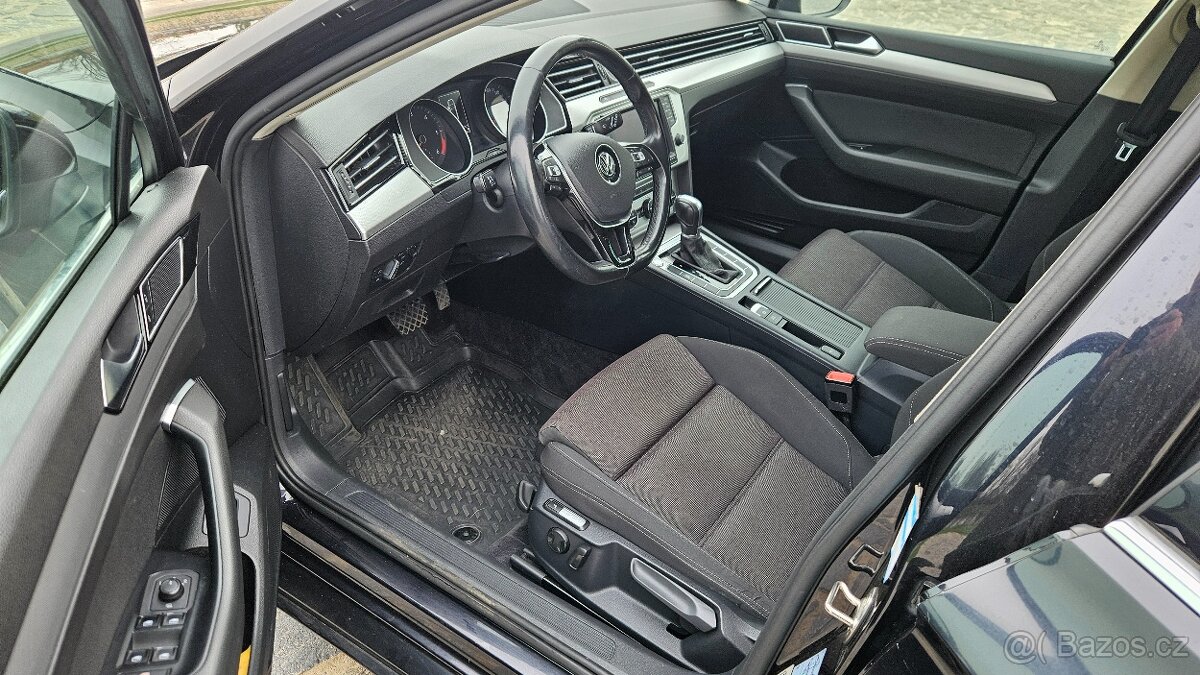 VW PASSAT B8 2.0TDi DSG Navigace