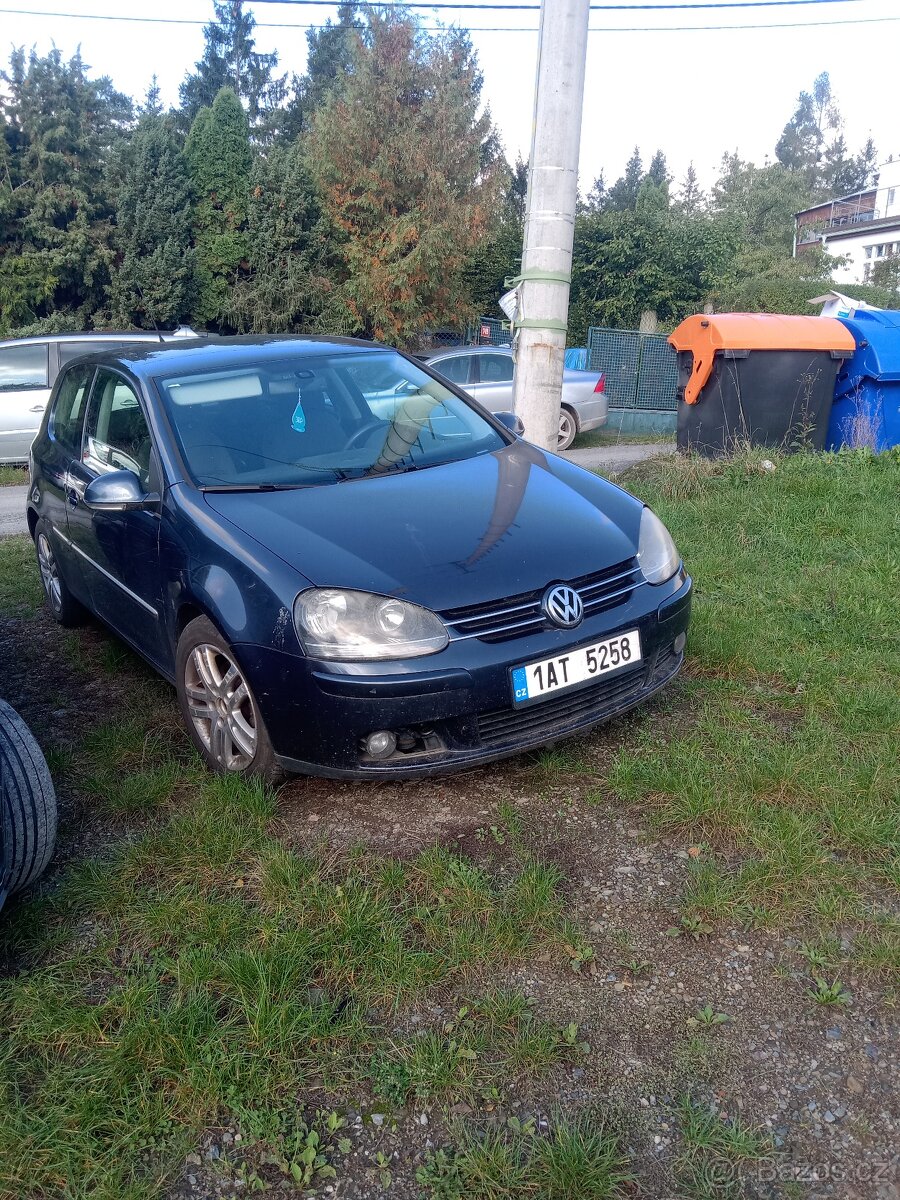 volkswagen golf 19TDI platí do smazání