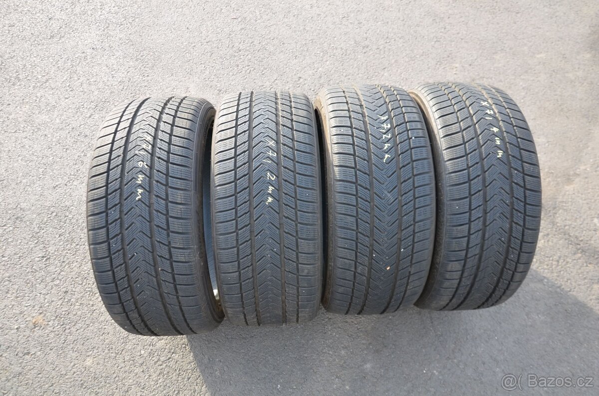 235/40 R18 Gripmax zánovní zimní pneumatiky