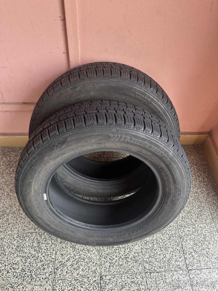 2x Zimni pneu 195/65 R16C