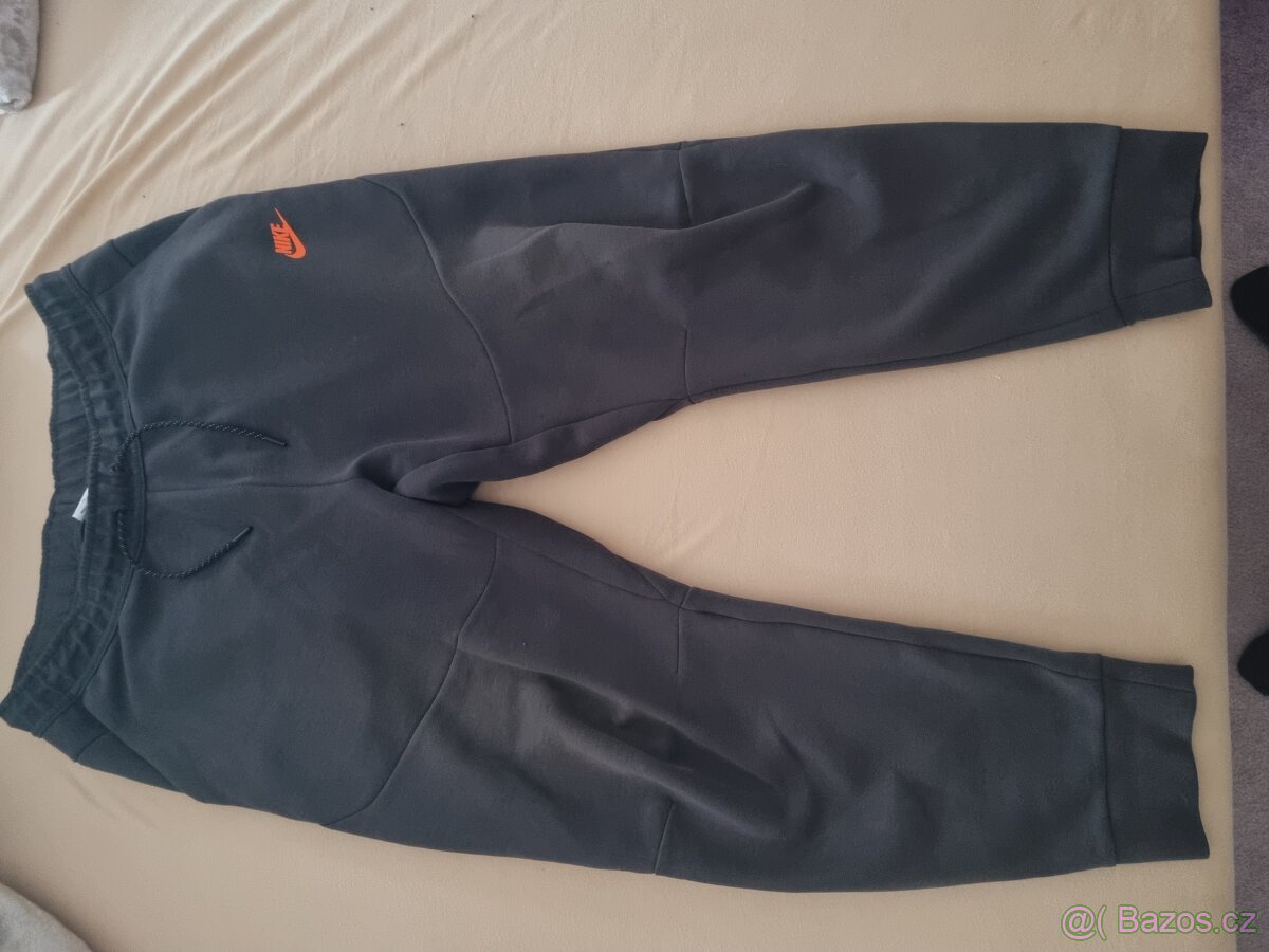 Pánské tepláky Nike tech fleece XL