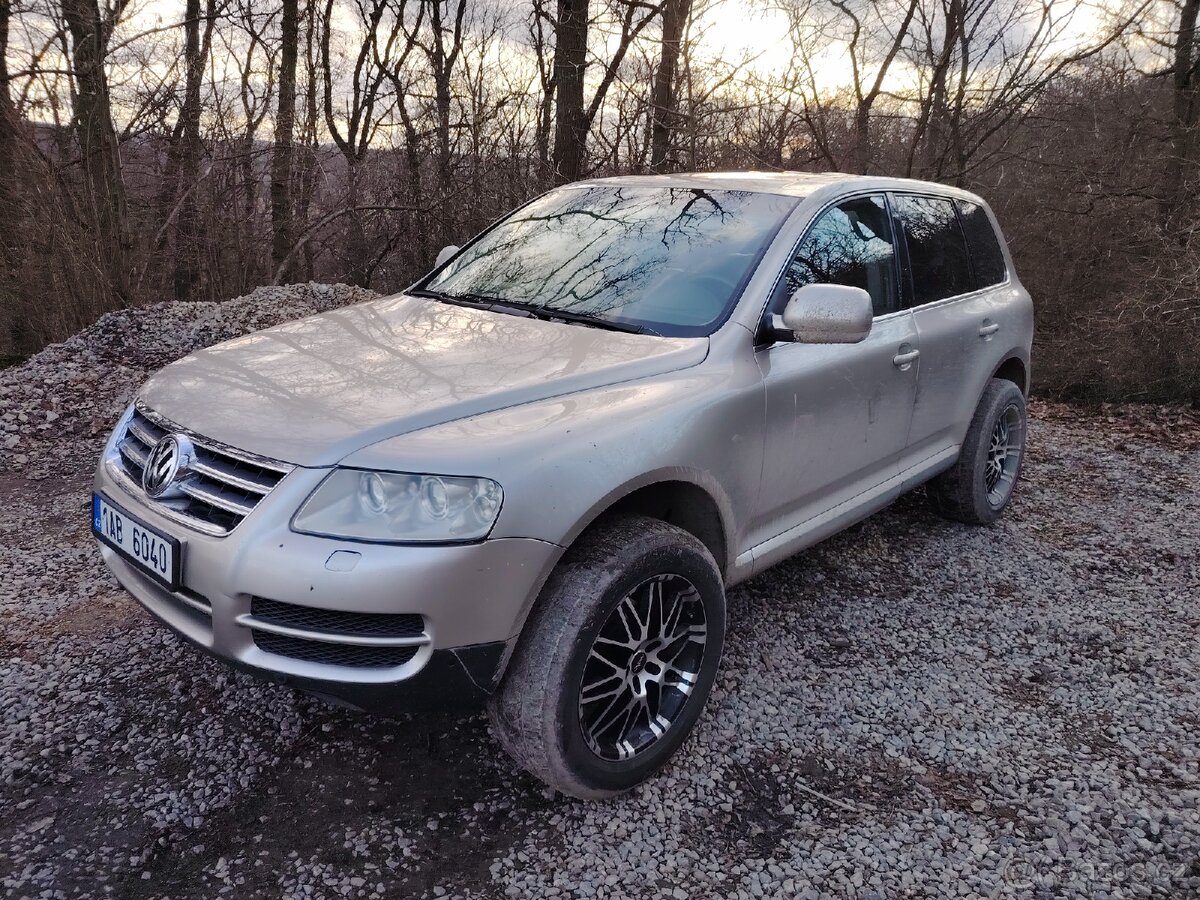 Volkswagen Touareg 2,5 128 kW