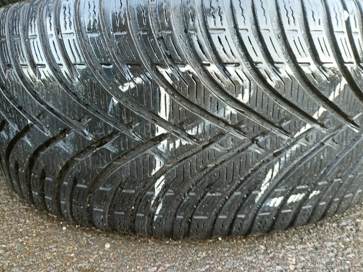 Pneu zimní 235/45R18 98V Bf Goodrich g-force Winter