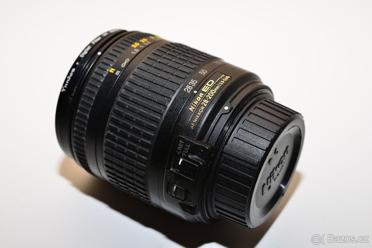 Nikon AF 28-200mm f/3,5-5,6 G ED IF Nikkor