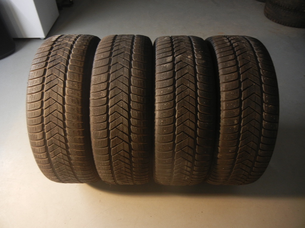 Zimní pneu Pirelli 235/55R19