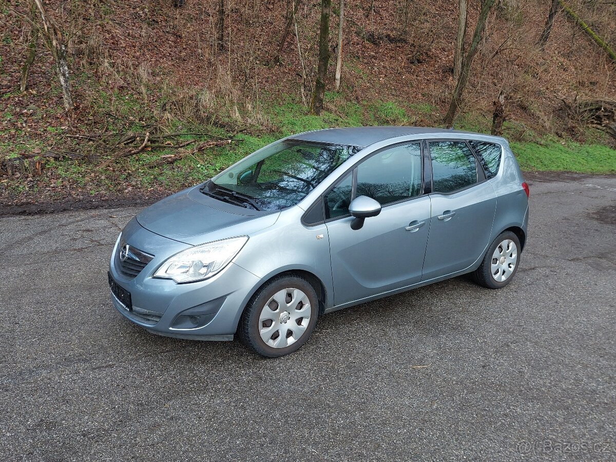 Opel Meriva B 1.4 16V, 88kw, rok 2011..