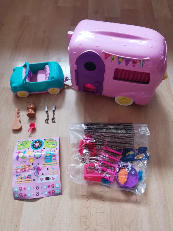 Mattel Barbie Chelsea karavan