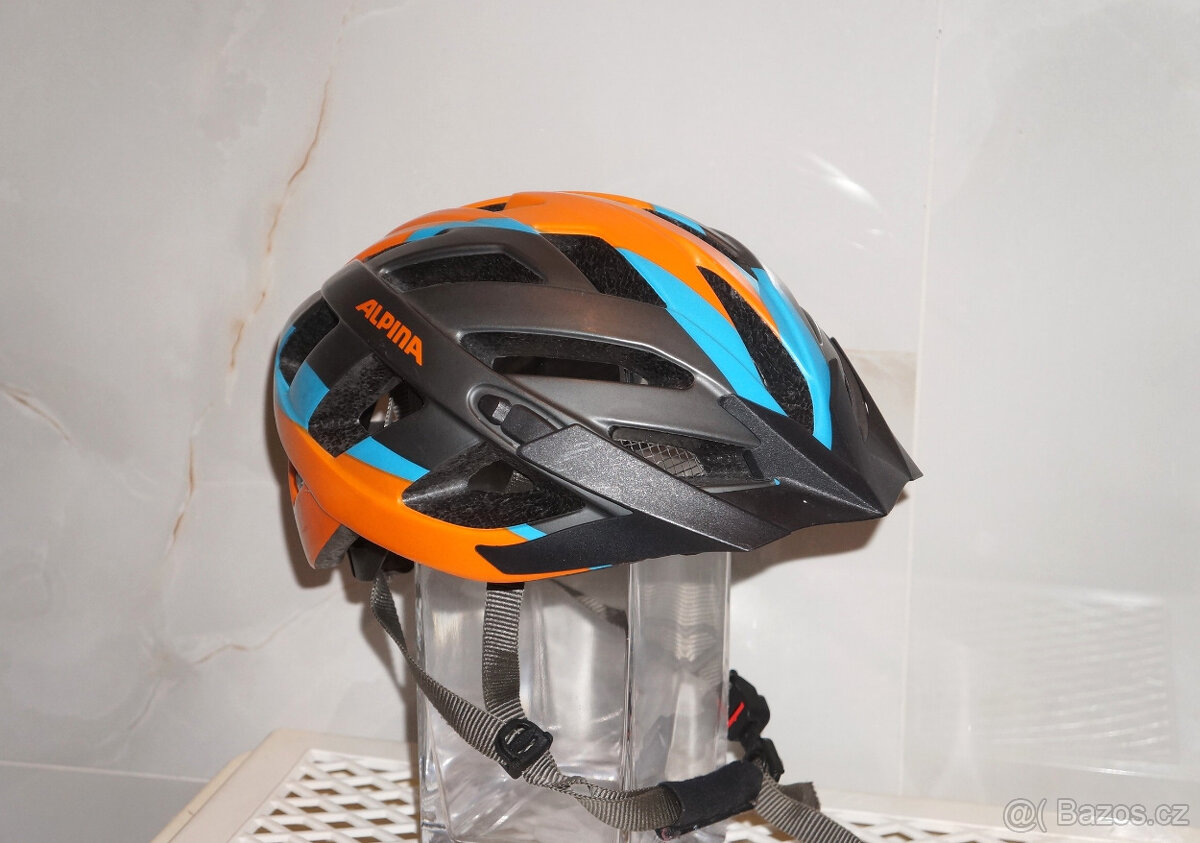 Skoro nová cyklistická helma M přilba na kolo Alpina 56-59cm