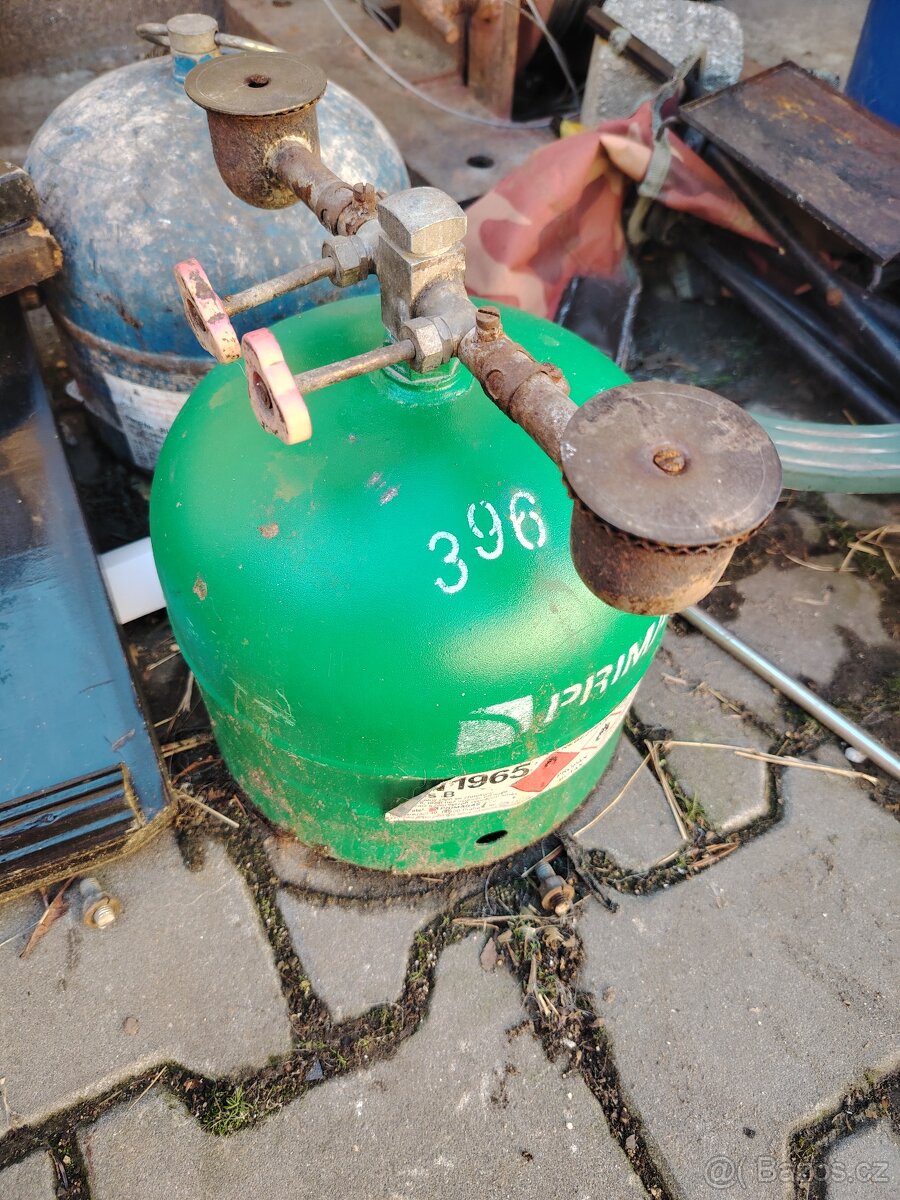 Plynové bomby