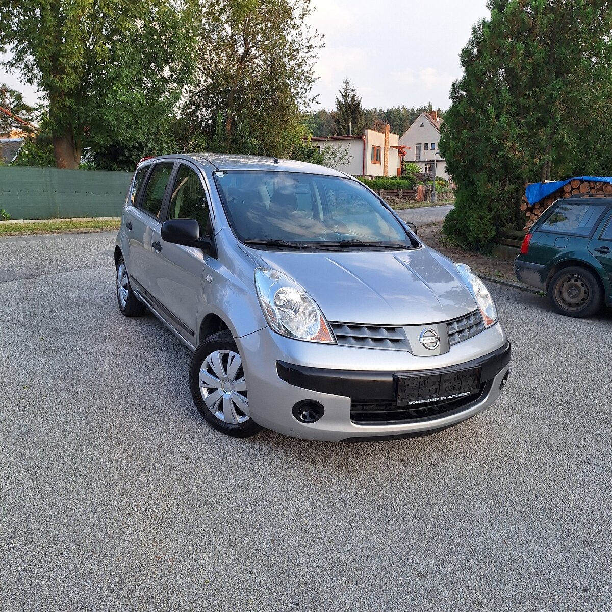 Nissan note 1,4i Dovoz Rakousko.