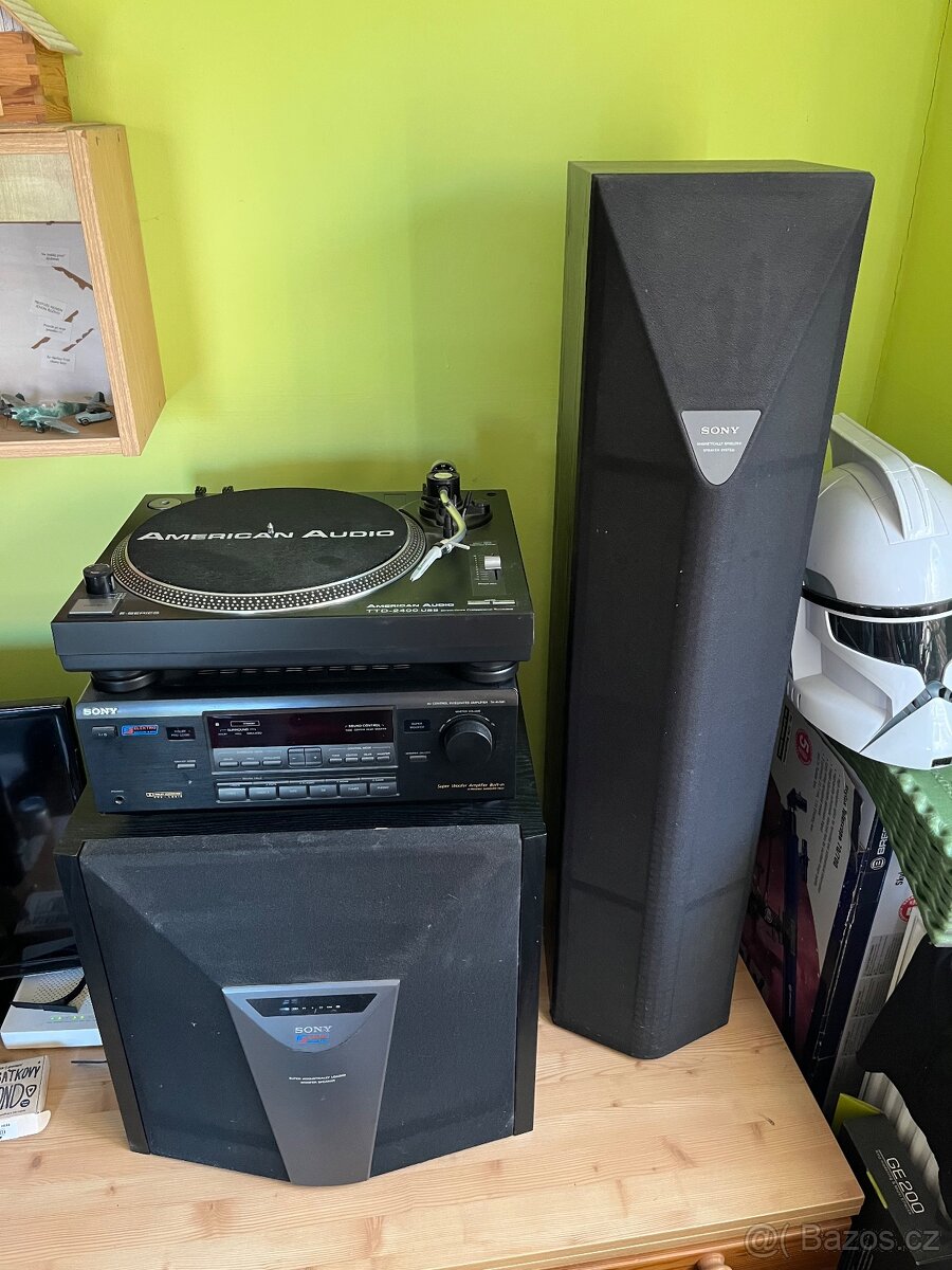 Sony Coloseum + American Audio gramofon