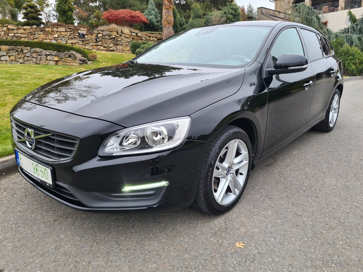 VOLVO V60 2,0 D2 88kW MAN NAVI TEMPOMAT