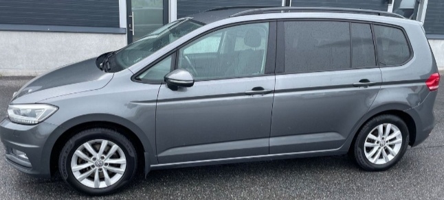 VW  TOURAN   2.0 TDi  7 míst