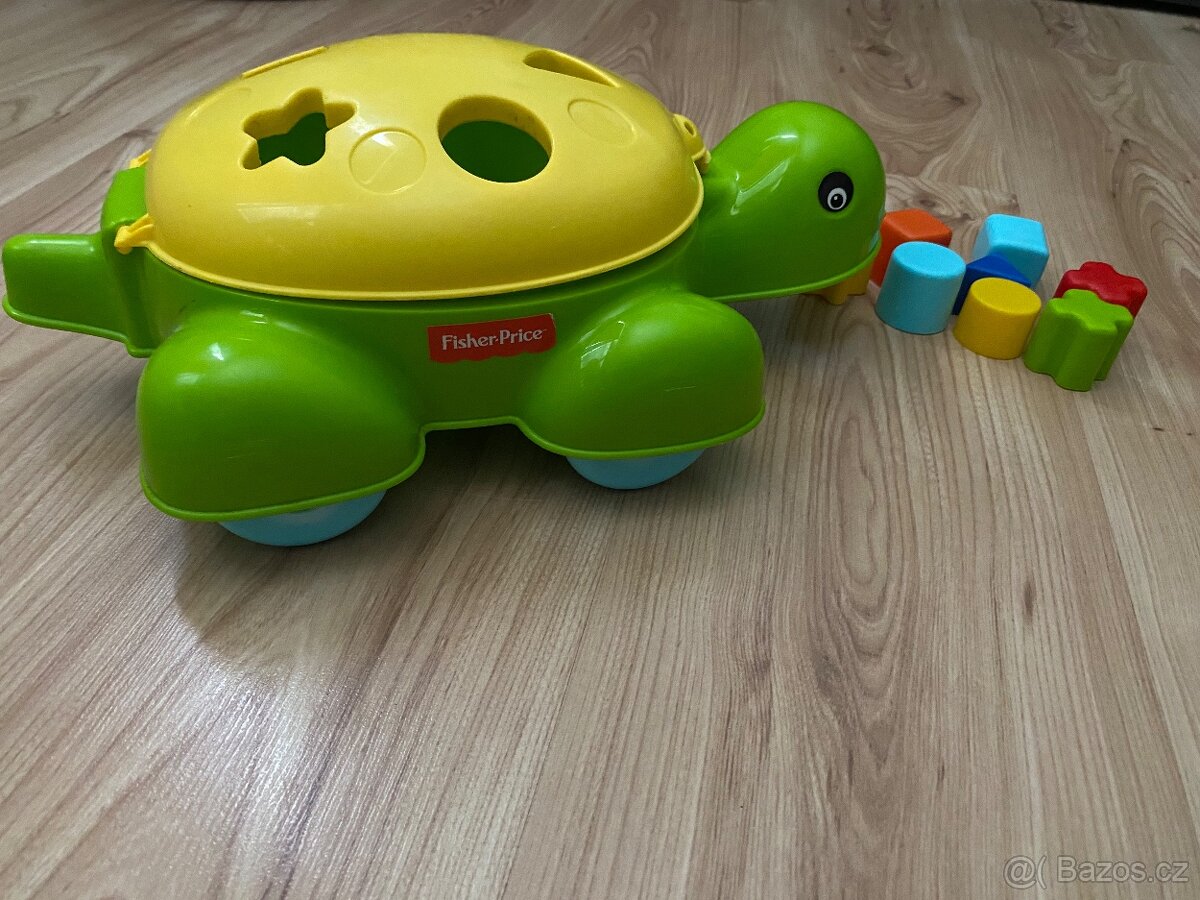 Želva s kostičkami Fisher Price - určování tvarů