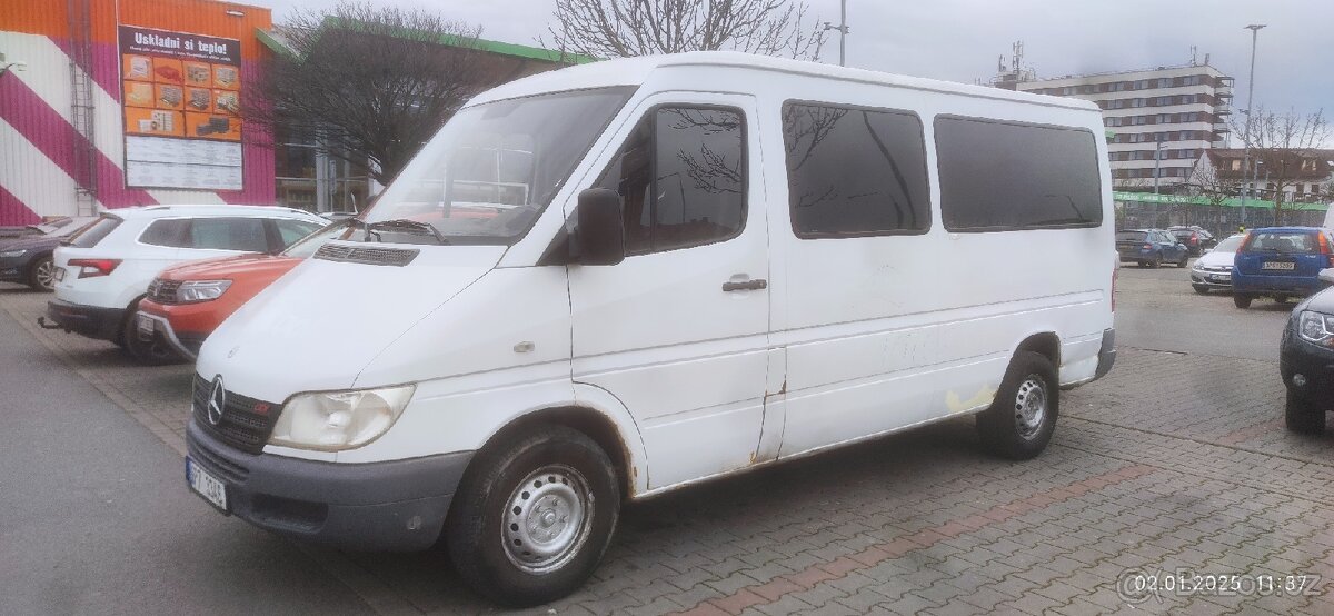 Mercedes Benz sprinter