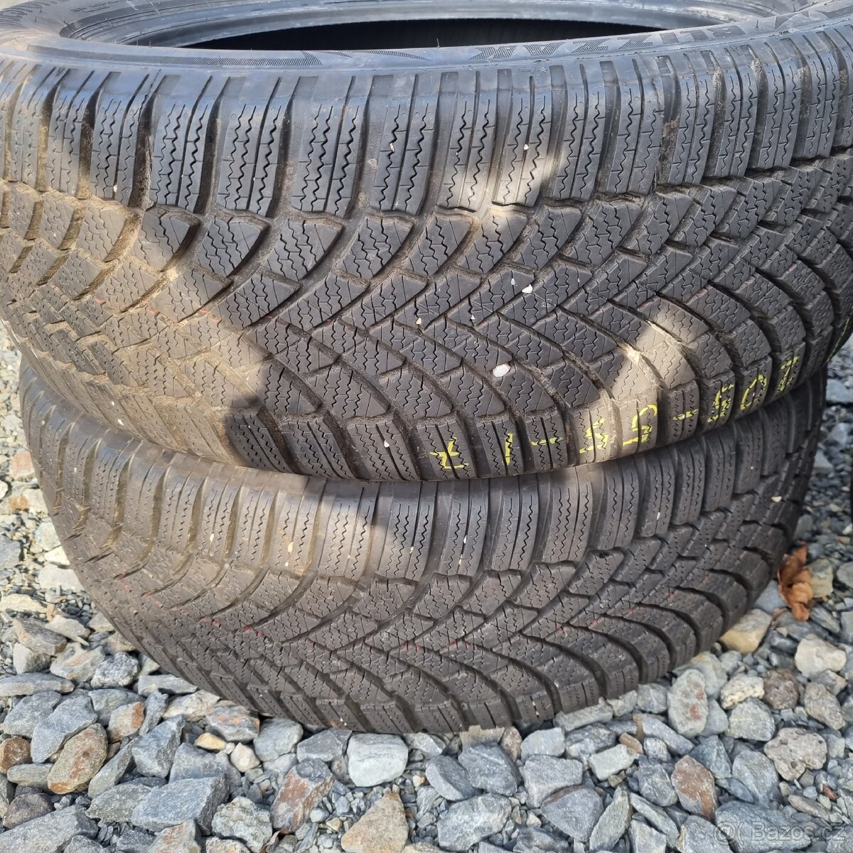 205/55/17 Bridgestone zimní 2ks jak nové