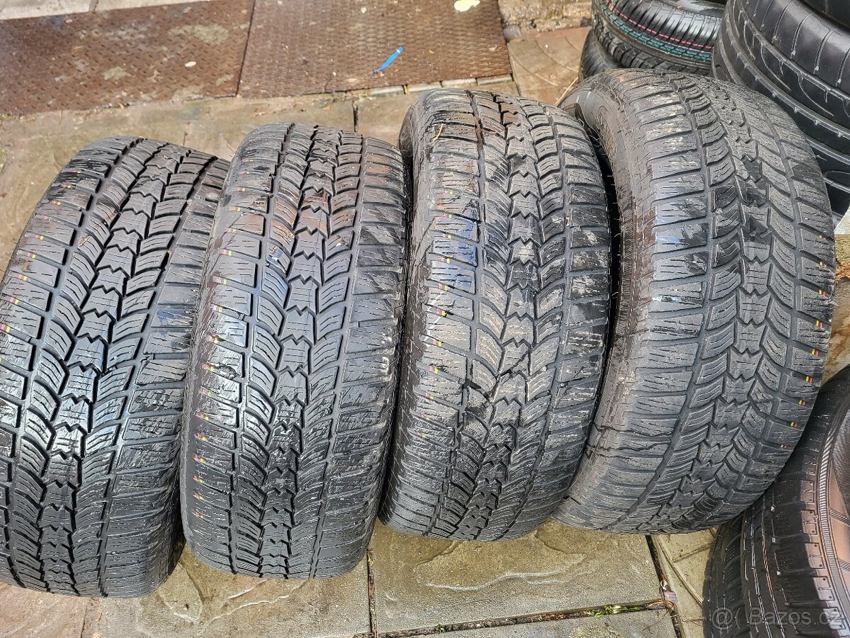 215/55 R16 Sava Eskimo