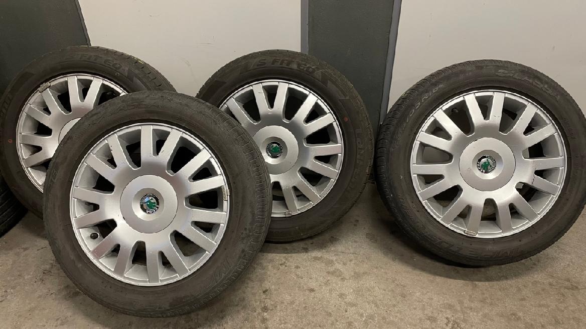 Superb I.,205/55R16, ET37 pneu letní