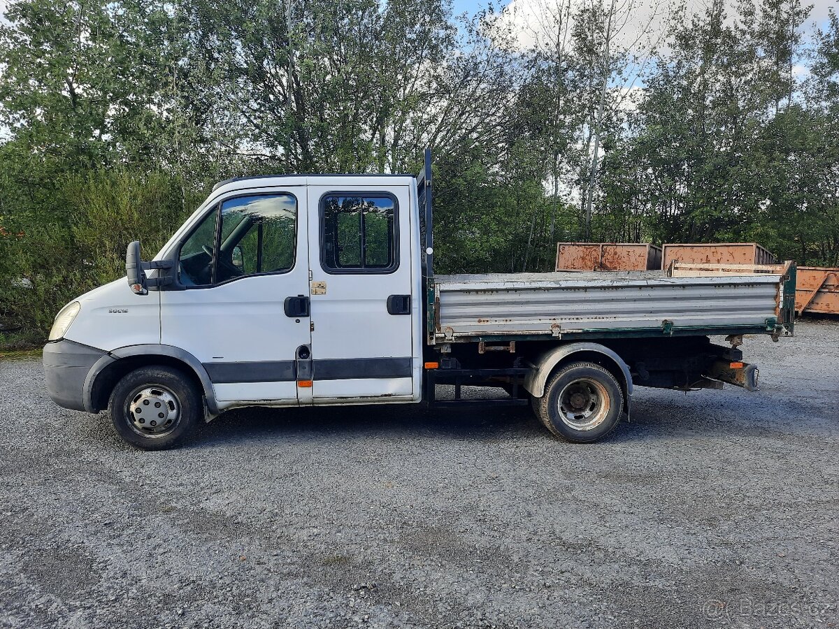 IVECO DAILY 3.0HPi/107kw/ 3-stranný sklápěč/7-míst/