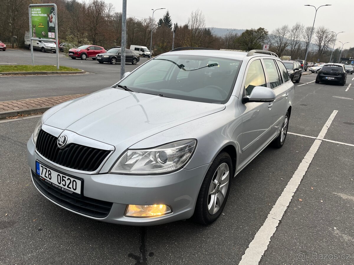 Škoda Octavia II 1.6 TDI Combi – na splátky bez registru