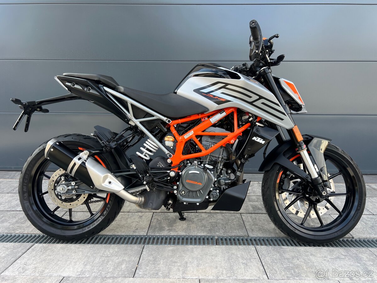 KTM Duke 125 r.v. 22