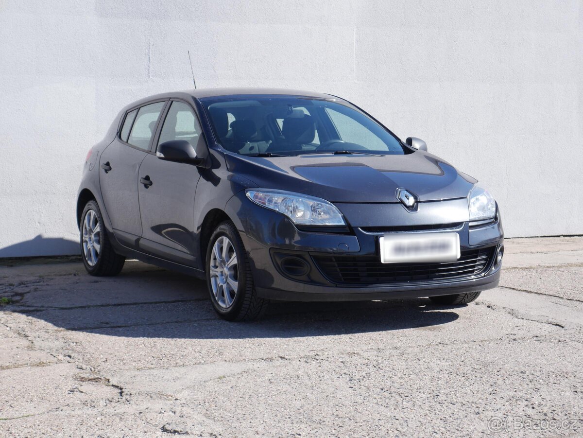 Renault Mégane 1.6i ,  74 kW benzín, 2012