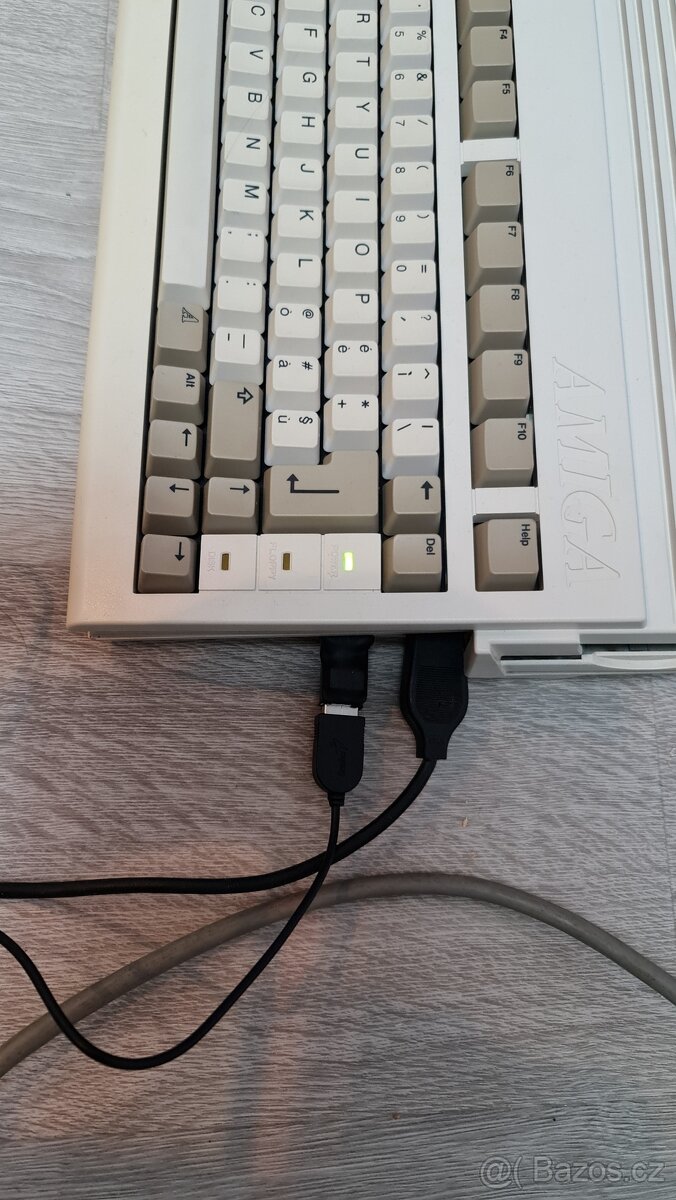 AMIGA adapter pro USB myš