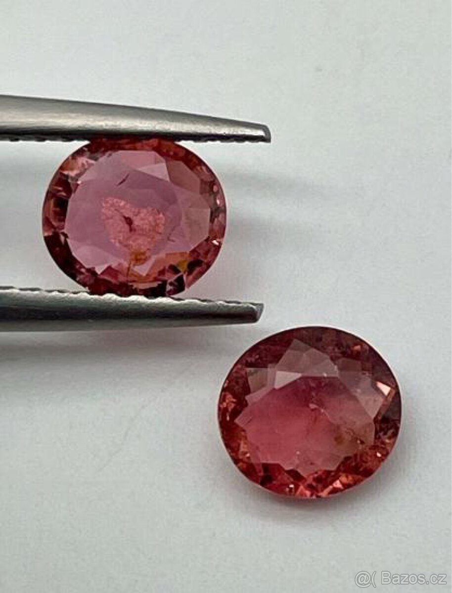 Přírodní investiční Turmalin 2.44ct. - Mosambik