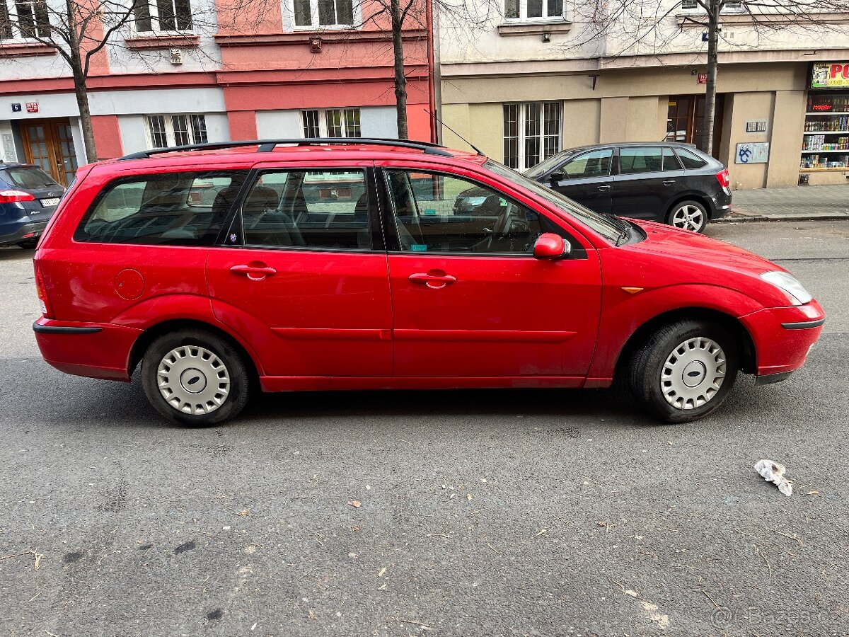 Ford focus 1.6 74kw servisní historie