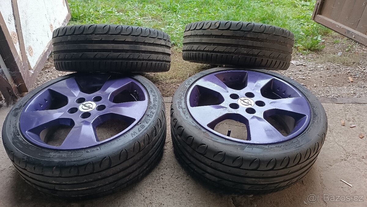 Letní kola 215/40 r17